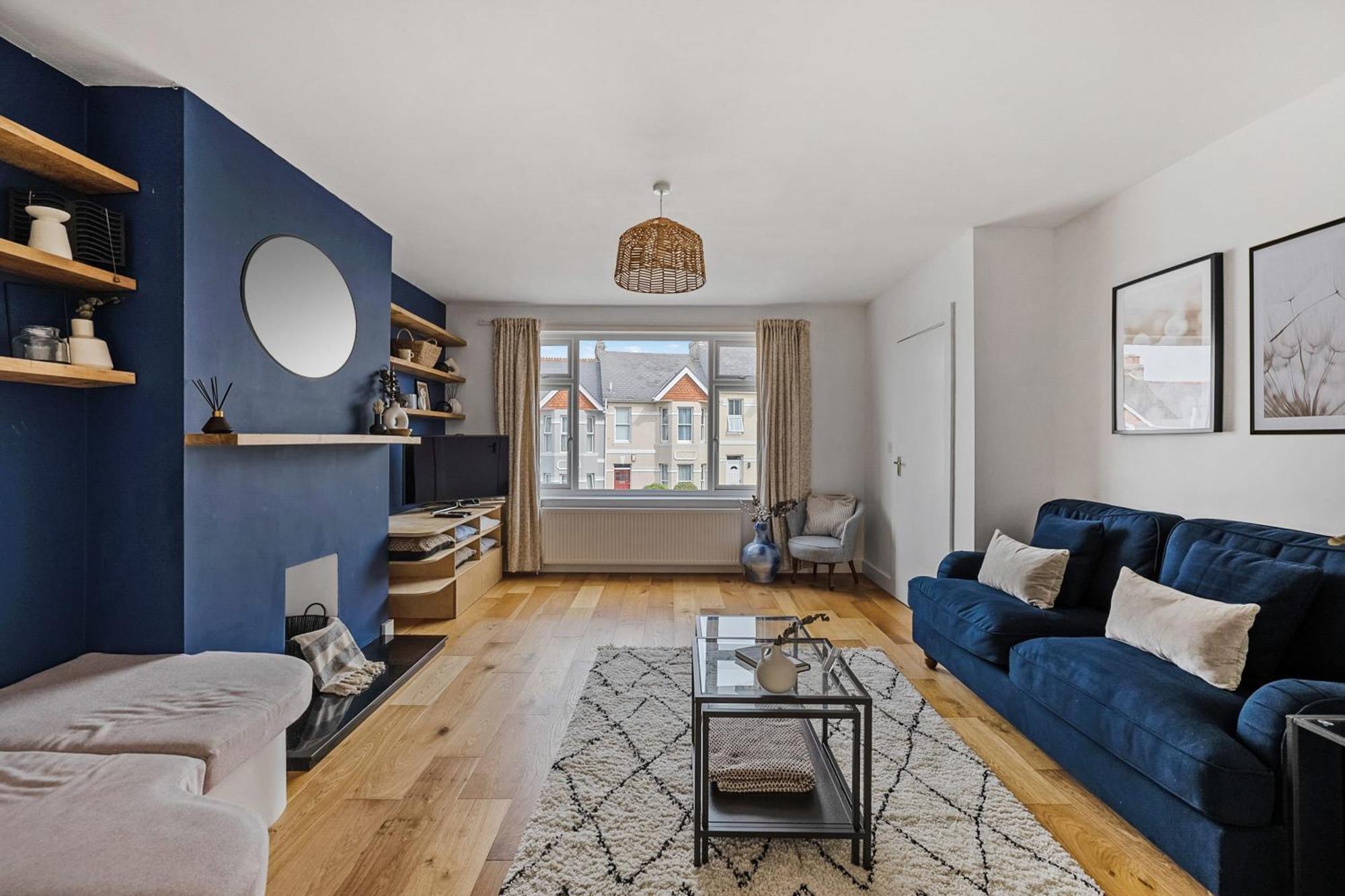 Modern Homely 3 Bed In Central Plymouth W Parking Exterior photo